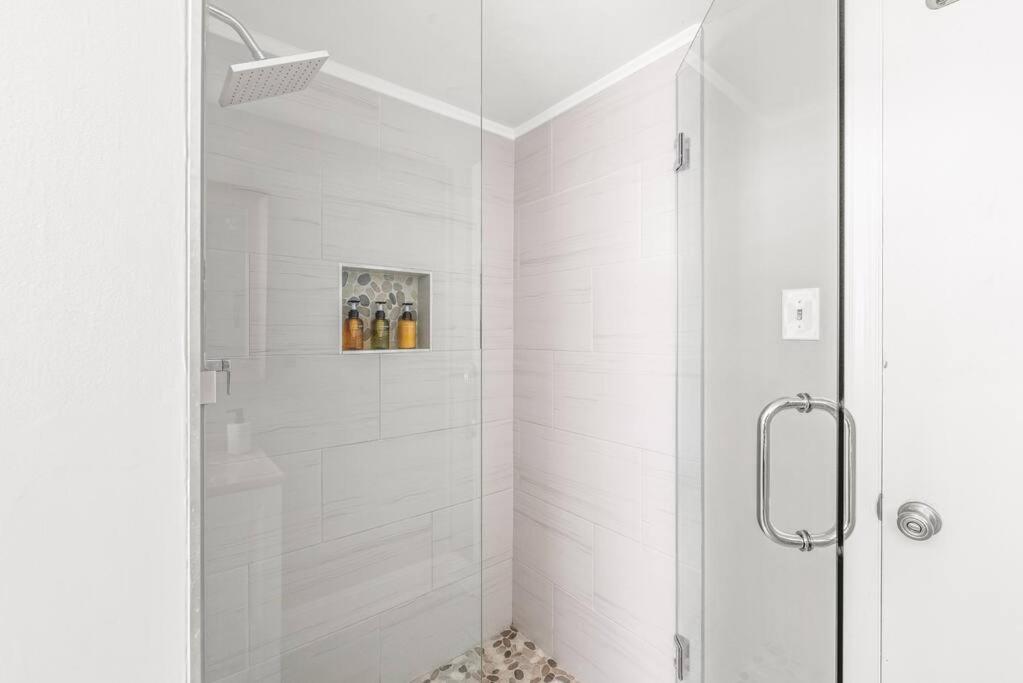Spotless 4Br Near Clt Uptown, Fast Wi-Fi Appartement Charlotte Buitenkant foto